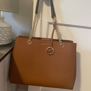 Brand new Michael Kors purse!